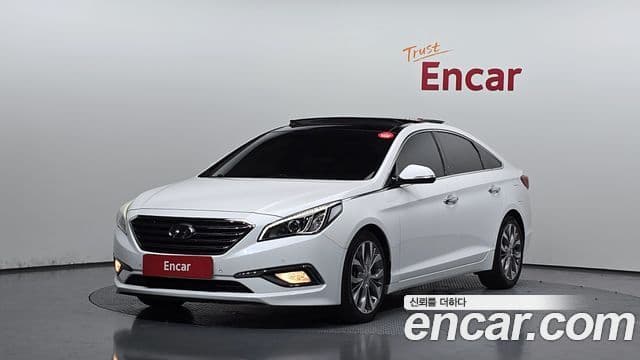 Hyundai LF Sonata Special, 2016 1