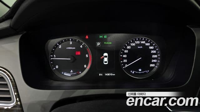 Hyundai LF Sonata Special, 2016 8