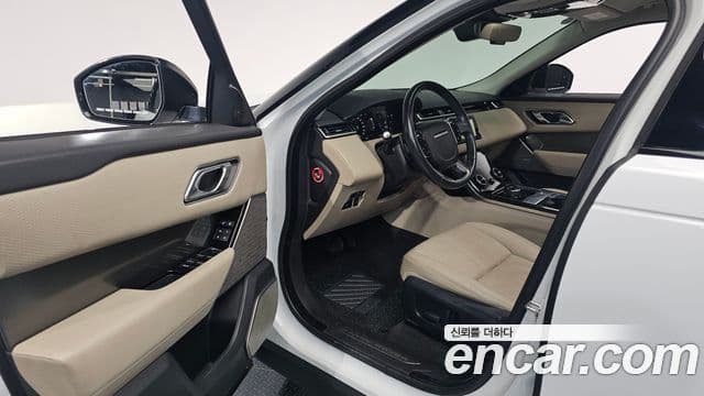 Land Rover Range Rover Velar 2.0 D240 SE, 2018 10