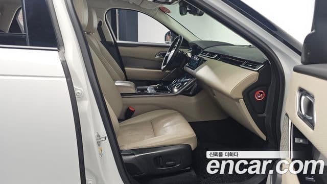 Land Rover Range Rover Velar 2.0 D240 SE, 2018 11