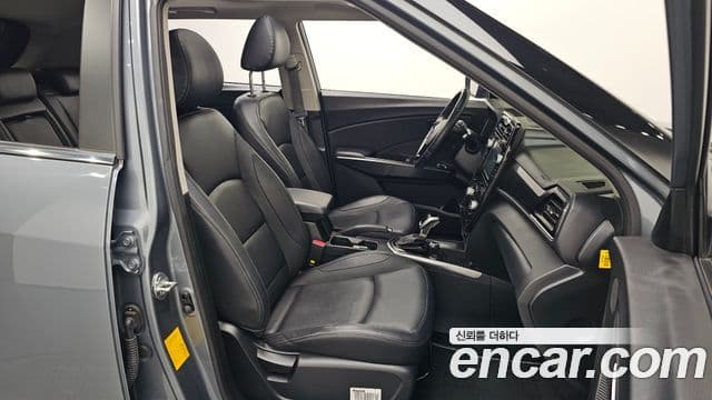 KG모빌리티(SsangYong) Berry New Tivoli V3, 2022 11