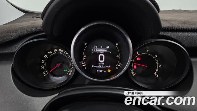 Fiat 500X 2.0 дизель Cross AWD, 2016 8