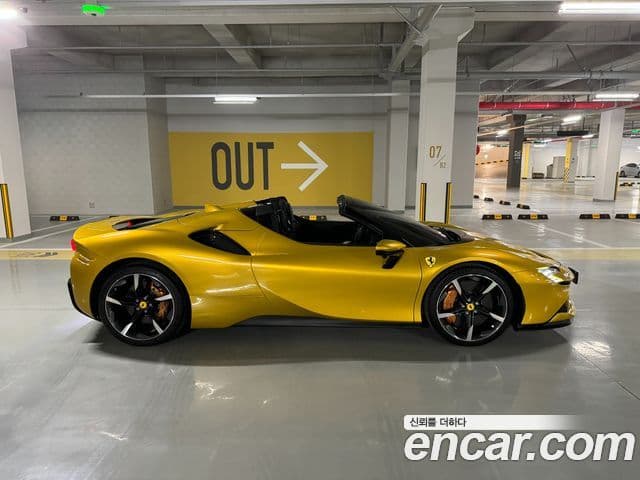 Ferrari SF90 스파이더, 2023 12