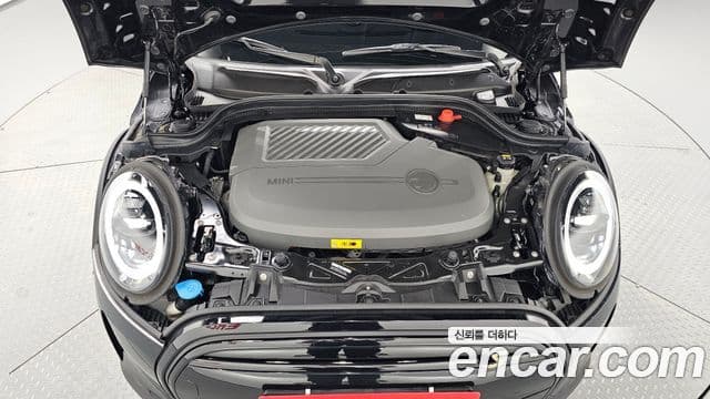 Mini Cooper Электрический (Electric) 3세대, 2023 6