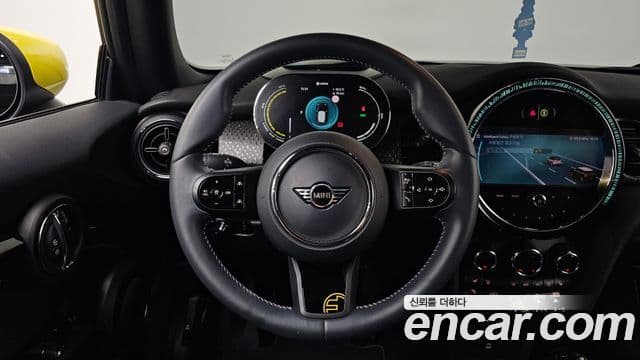 Mini Cooper Электрический (Electric) 3세대, 2023 13