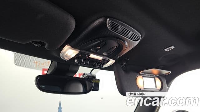 Mini Cooper Электрический (Electric) 3세대, 2023 18