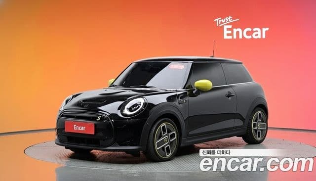 Mini Cooper Электрический (Electric) 3세대, 2023 1