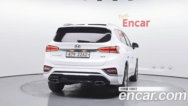 Hyundai Santa Fe TM Inspiration, 2019 4