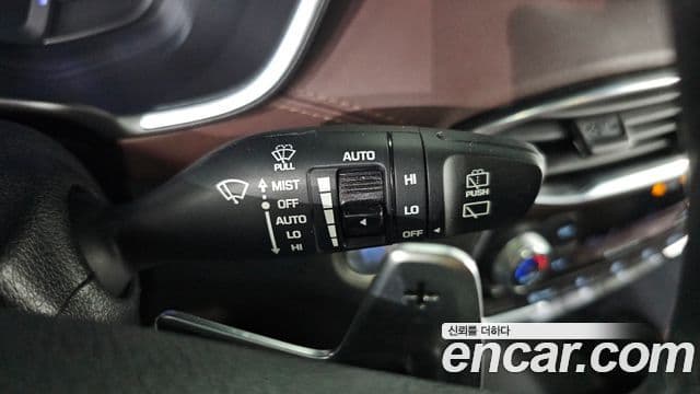 Hyundai Santa Fe TM Inspiration, 2019 15