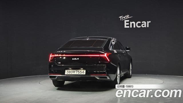 Kia K8 Trendy(арендный автомобиль), 2022 4