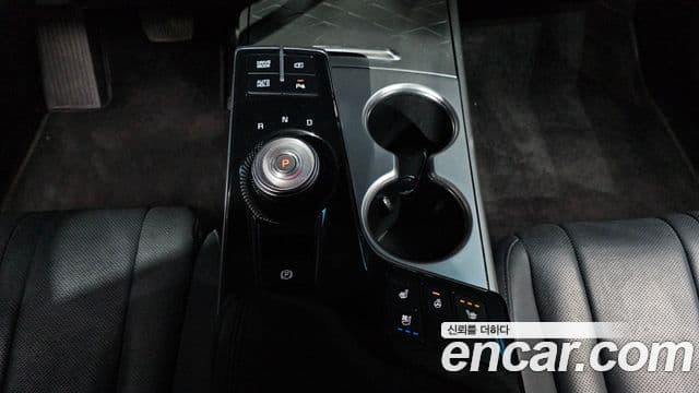 Kia K8 Trendy(арендный автомобиль), 2022 9