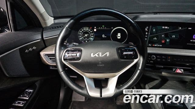 Kia K8 Trendy(арендный автомобиль), 2022 13