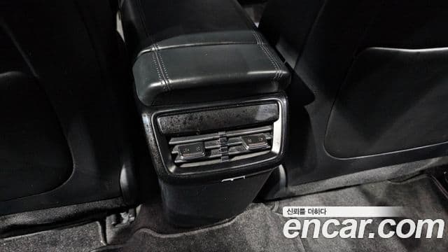 Kia K8 Trendy(арендный автомобиль), 2022 20