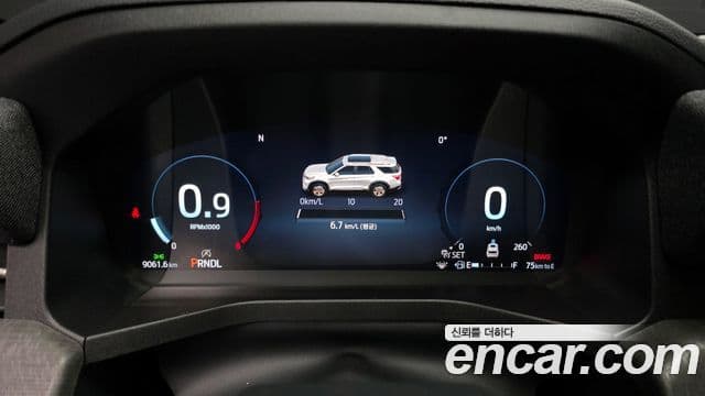 Ford Explorer 6세대 2.3 Platinum 4WD, 2025 8