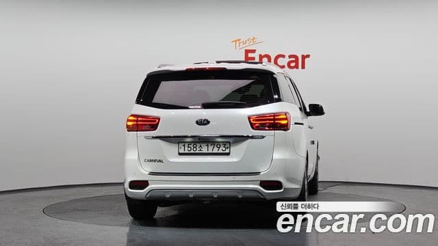 Kia The / новый New Carnival Special, 2020 4