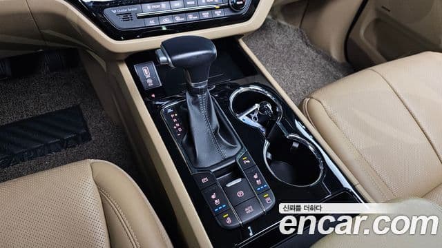 Kia The / новый New Carnival Special, 2020 9