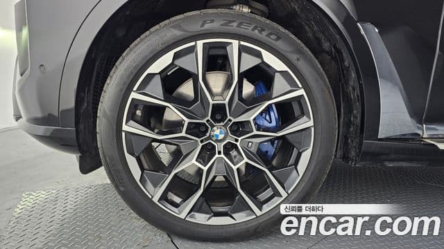 BMW X7 (G07) xDrive 40i M Sport 6인승, 2025 все фото