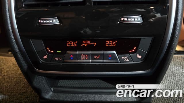 BMW X7 (G07) xDrive 40i M Sport 6인승, 2025 18