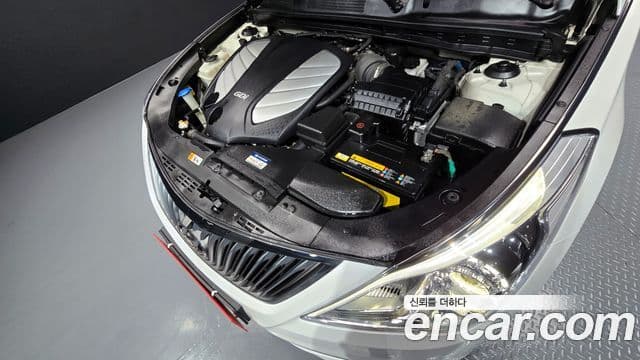 Hyundai Grandeur HG Premium, 2015 6