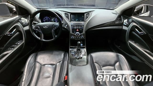 Hyundai Grandeur HG Premium, 2015 7
