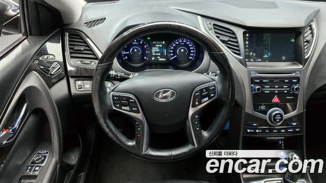Hyundai Grandeur HG Premium, 2015 14