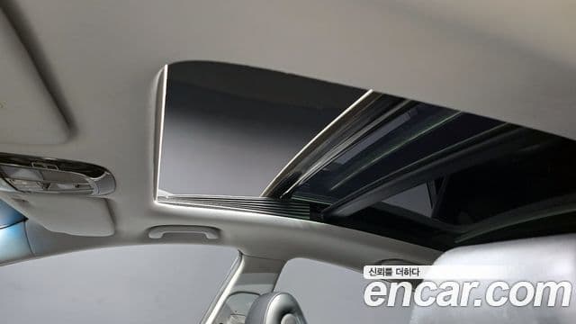 Hyundai Grandeur HG Premium, 2015 18