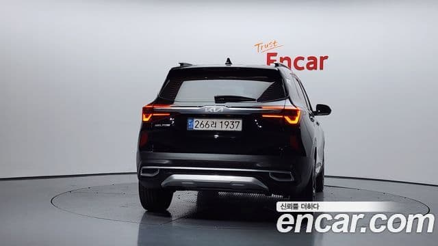 Kia Seltos Gravity, 2022 4