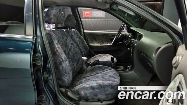 Hyundai Avante 1.5 GLS, 1996 10