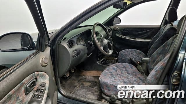 Hyundai Avante 1.5 GLS, 1996 11