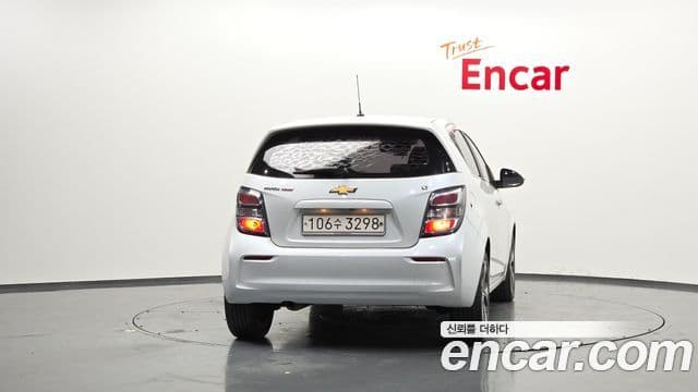 Chevrolet(GM대우) The / новый New 아베오 хэтчбек 1.4 турбо LT, 2017 4