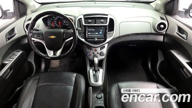 Chevrolet(GM대우) The / новый New 아베오 хэтчбек 1.4 турбо LT, 2017 7