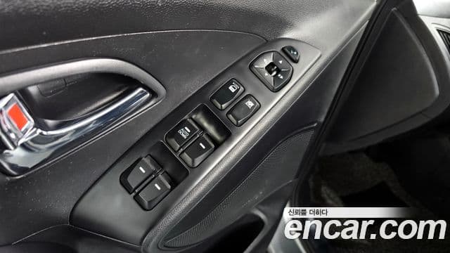 Hyundai Tucson ix Luxury, 2012 17