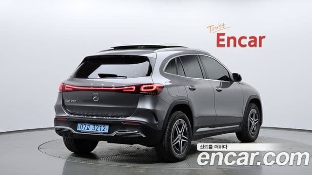 Mercedes-Benz EQA H243 EQA250 AMG пакет, 2022 2
