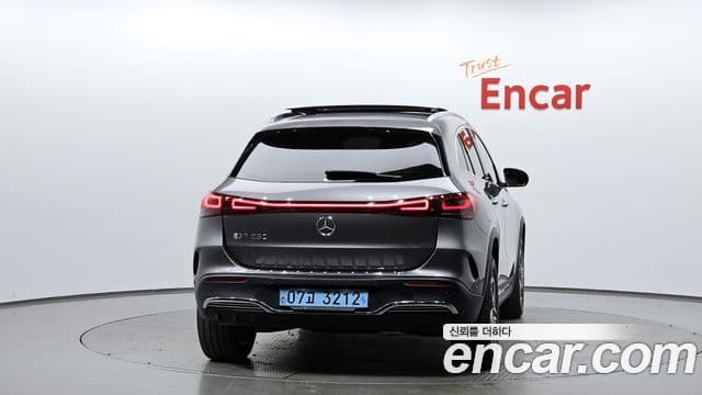 Mercedes-Benz EQA H243 EQA250 AMG пакет, 2022 4