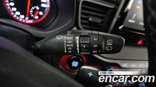 Hyundai Veloster (JS) Core, 2019 17