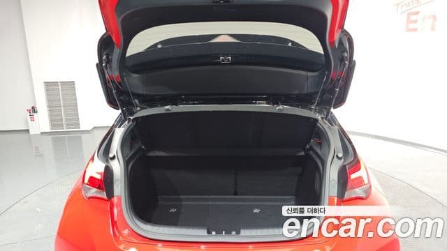 Hyundai Veloster (JS) Core, 2019 20