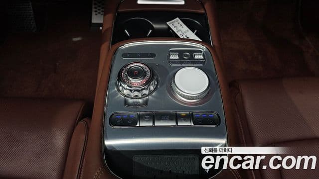 Genesis G90 (RS4) бензин 3.5 турбо AWD, 2022 9