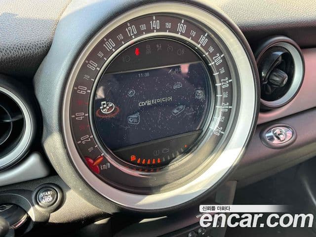 Mini Cooper кабриолет 2세대, 2015 14