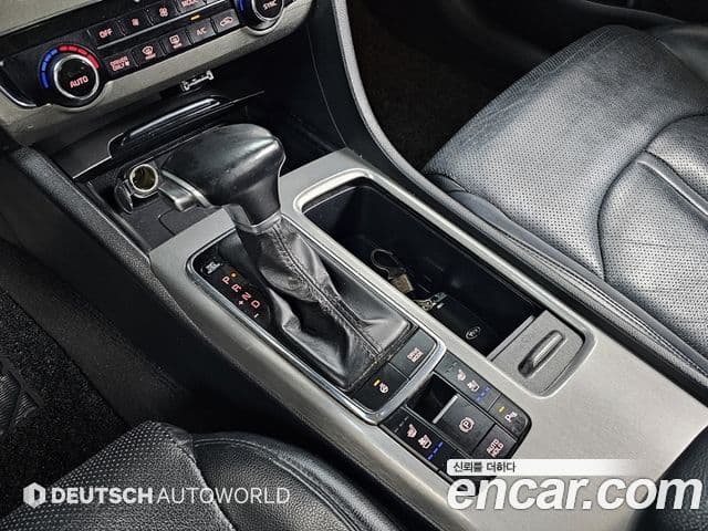 Kia K5 гибрид 2세대 Special, 2016 9