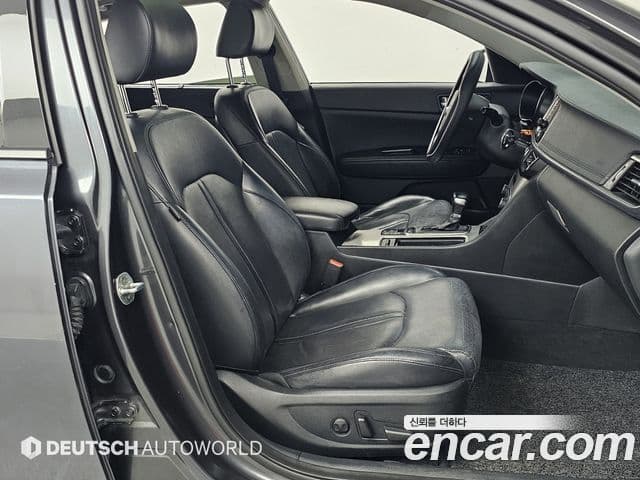 Kia K5 гибрид 2세대 Special, 2016 10