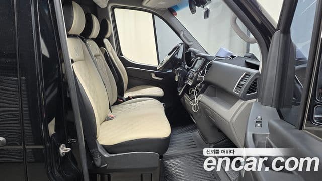 Hyundai 쏠라티 лимузин, 2020 11