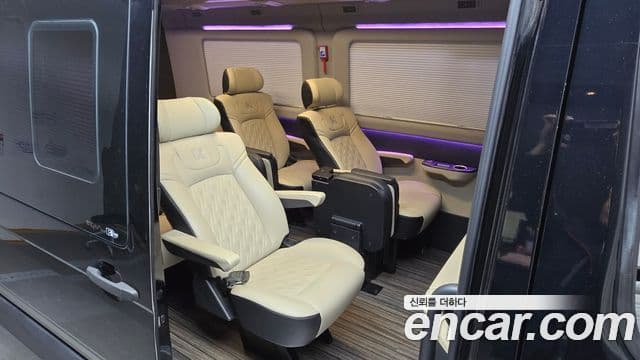 Hyundai 쏠라티 лимузин, 2020 12