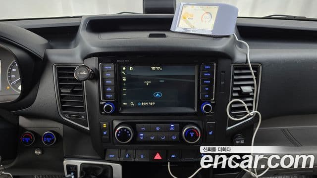 Hyundai 쏠라티 лимузин, 2020 14