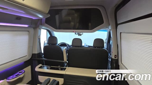 Hyundai 쏠라티 лимузин, 2020 19