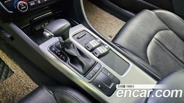 Kia K5 гибрид 2세대 Noblesse, 2016 9