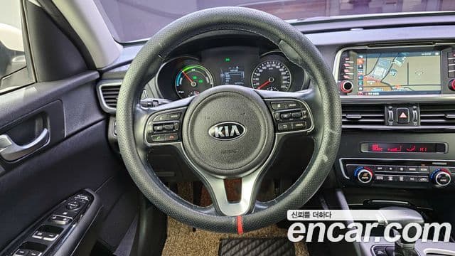 Kia K5 гибрид 2세대 Noblesse, 2016 13