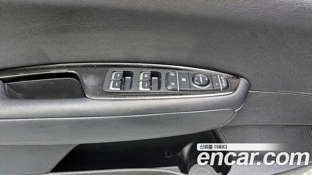 Kia K5 гибрид 2세대 Noblesse, 2016 17