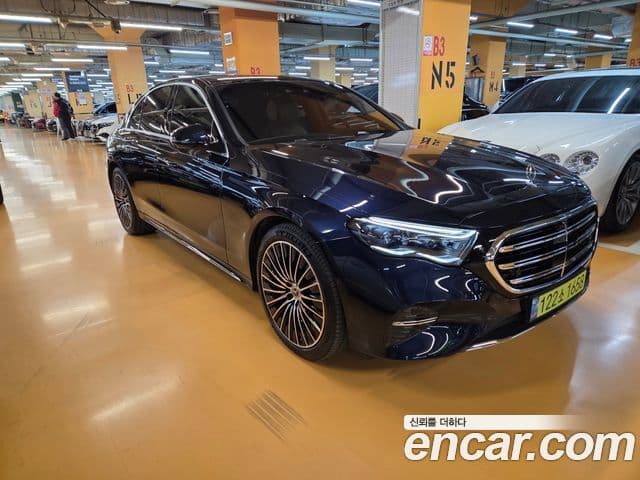 Mercedes-Benz E-класс W214 Exclusive, 2025 2