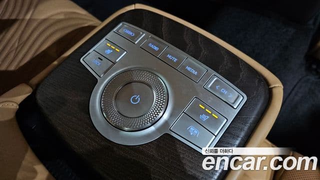 Genesis G80 (RG3) бензин 2.5 турбо AWD, 2022 16