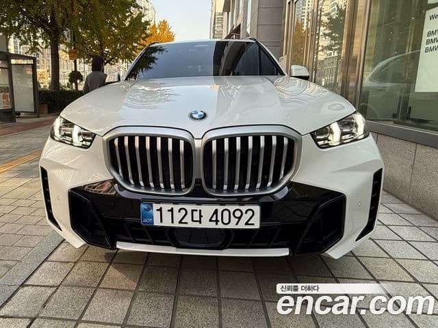 BMW X5 (G05) xDrive 40i M Sport, 2025 1